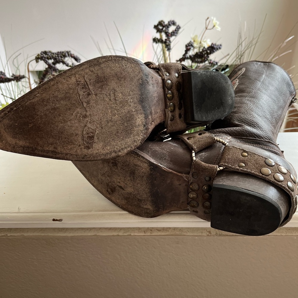 Freebird Ranch size 10